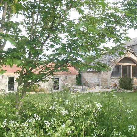 Chambres Du Domaine De Bombes Mostuéjouls Εξωτερικό φωτογραφία