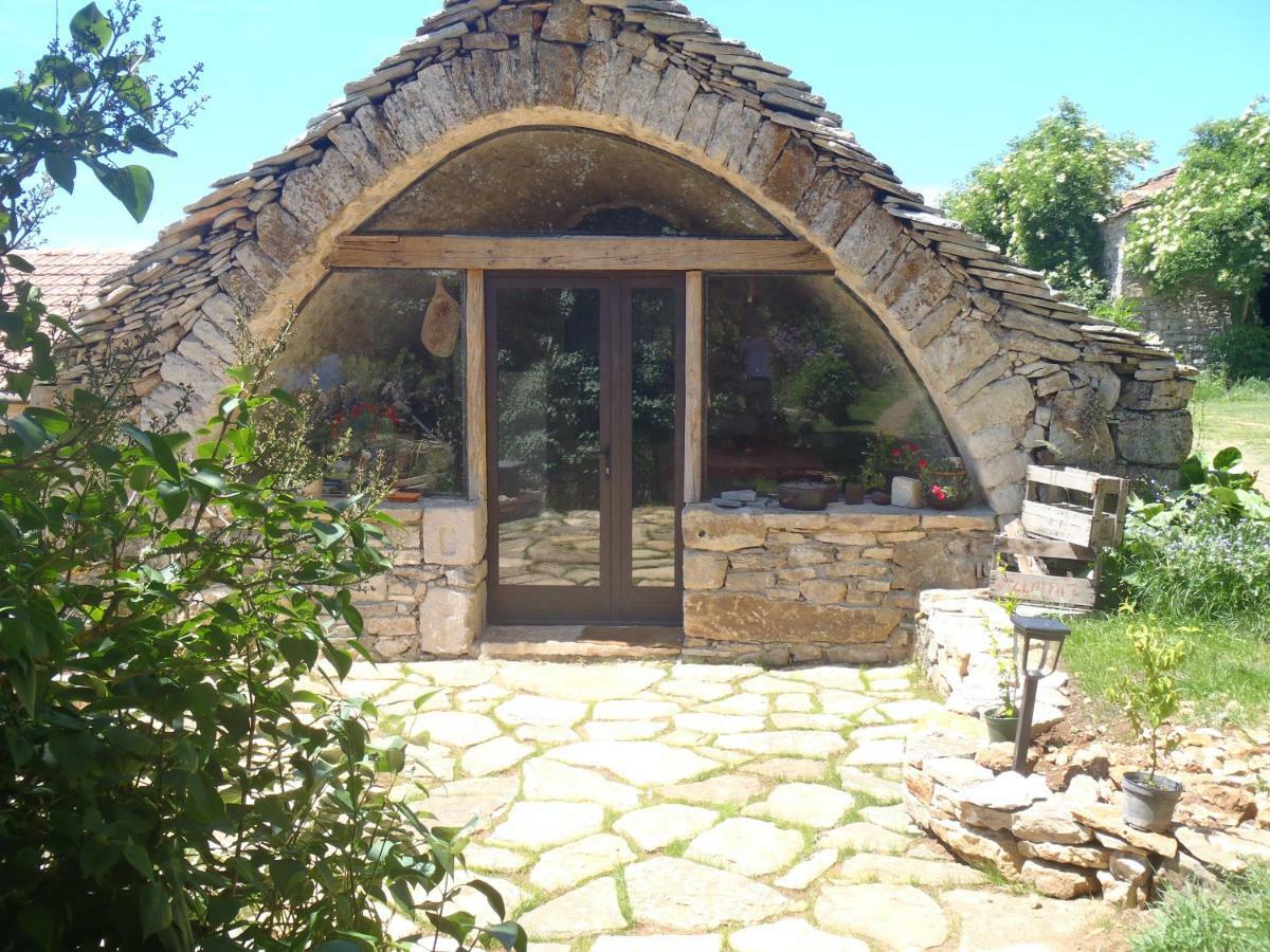 Chambres Du Domaine De Bombes Mostuéjouls Εξωτερικό φωτογραφία